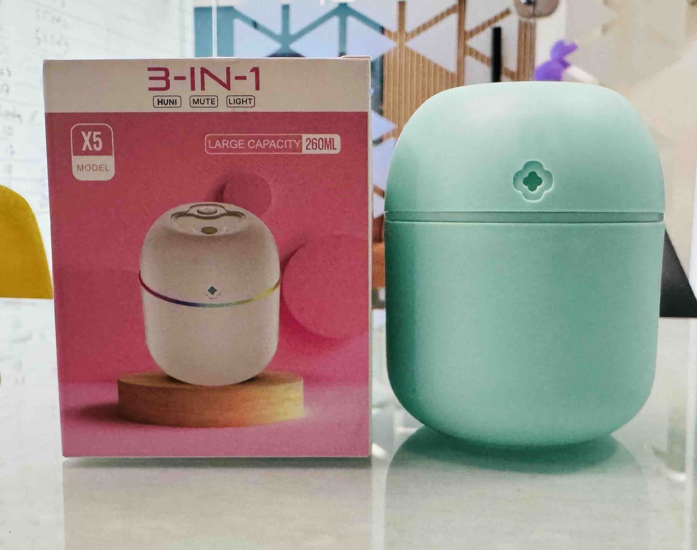 USB Portable 3-in-1 Air Humidifier | Mute, Colorful LED Light & Aromatherapy | For Home, Office & Car - Image 3